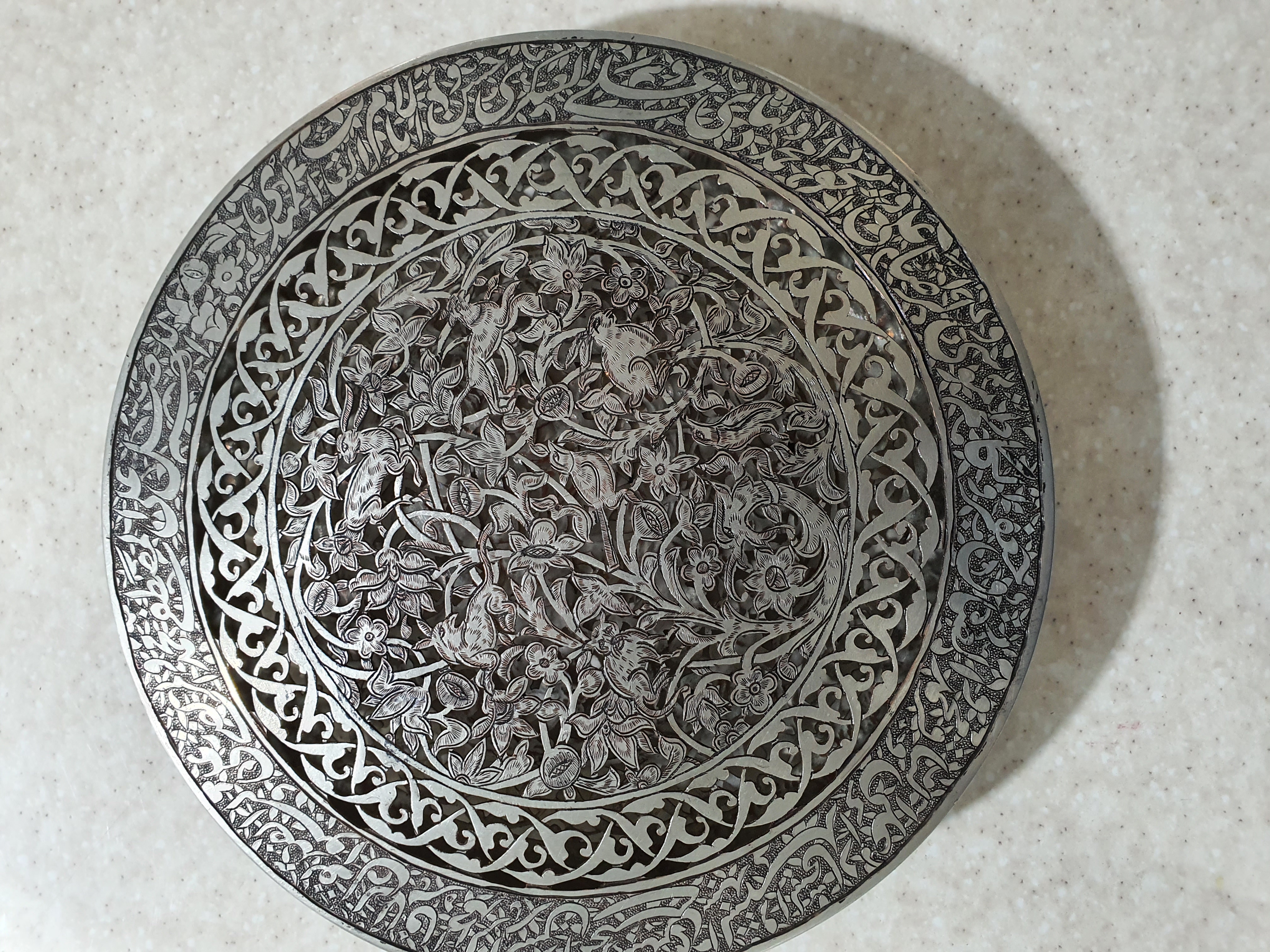 قلمکاری بسیار ظریف و زیبا